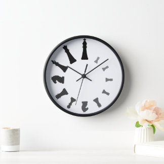 Schachstücke große Uhr