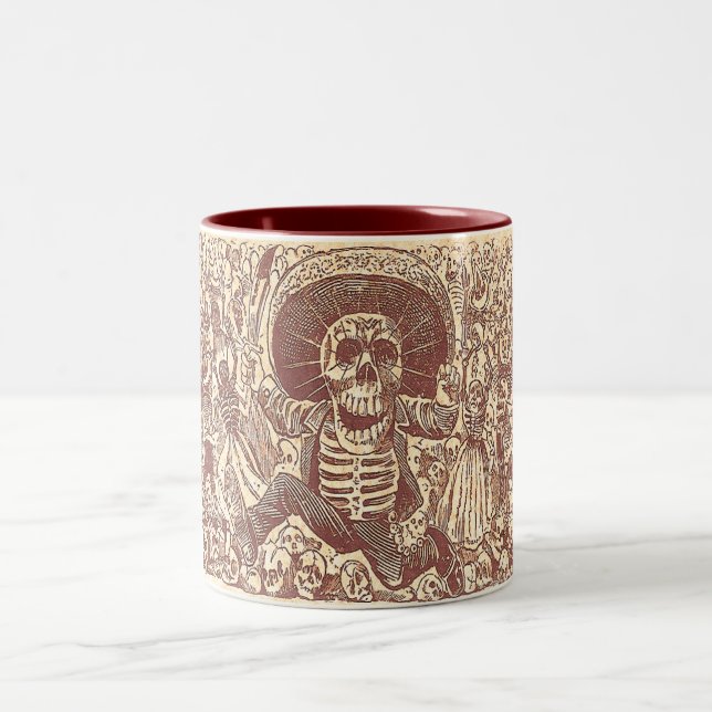 Schädel aus Oaxaca, La Calavera Oaxaqueña Zweifarbige Tasse (Mittel)