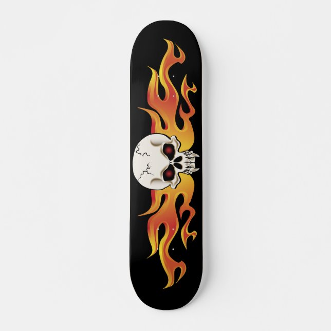 Schädel FlammensFanged Skateboard (Vorne)