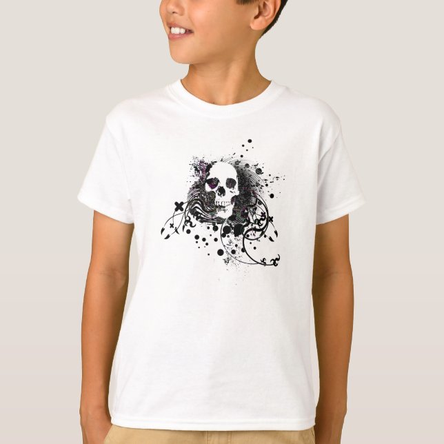 Schädel. Gerade verdrehte Pfeile. T-Shirt (Vorderseite)