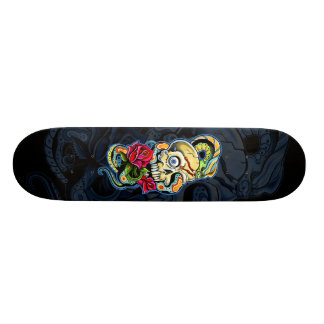 Schädel-Schlangen-Rosen-Entwurf Skateboard