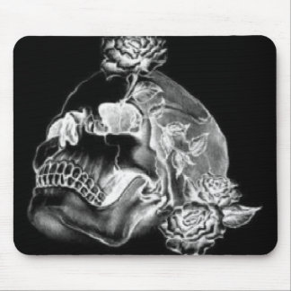 Schädel u. Rosen schwarzes Mousepad