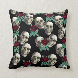Schädel und Blumen Kissen