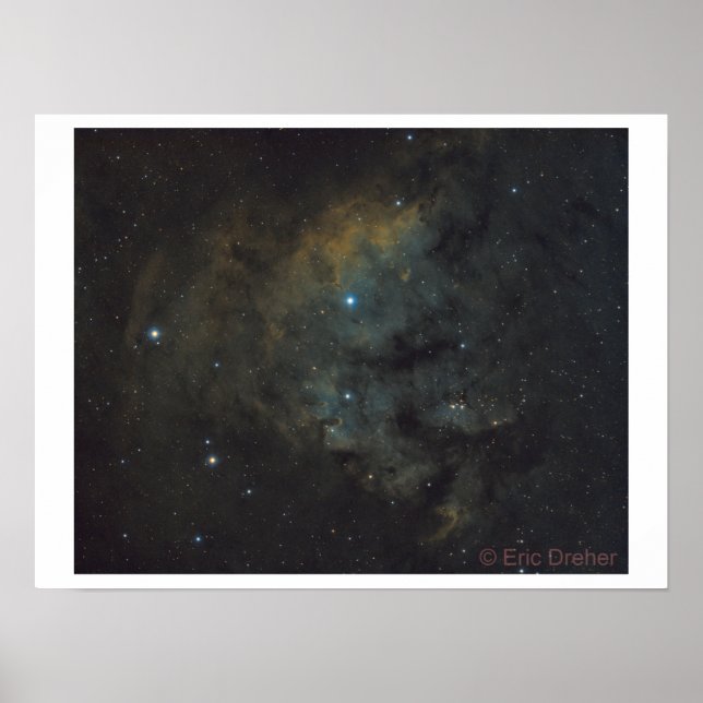 Schädelnebel - NGC 7822 - Eric Dreher Poster (Vorne)