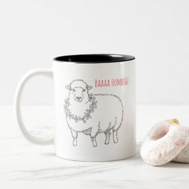 Schaf mit Stechpalme Zweifarbige Tasse (Mit Donut)