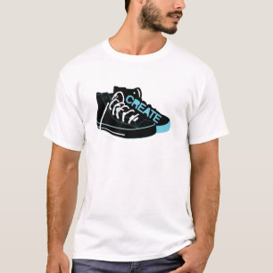 Schaffen Sie auf Schwarzem T-Shirt