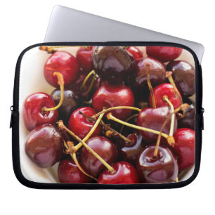 Schale mit Kirschen Laptopschutzhülle