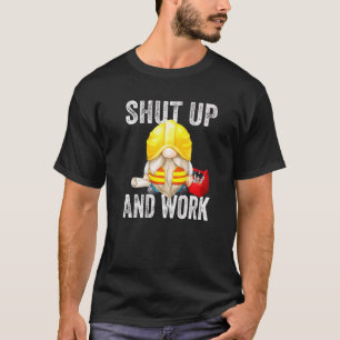 Schalten Sie aus und arbeiten Sie für Männer Build T-Shirt