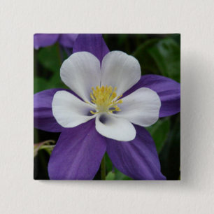 Schaltfläche "Lila und weiße Blume" Button
