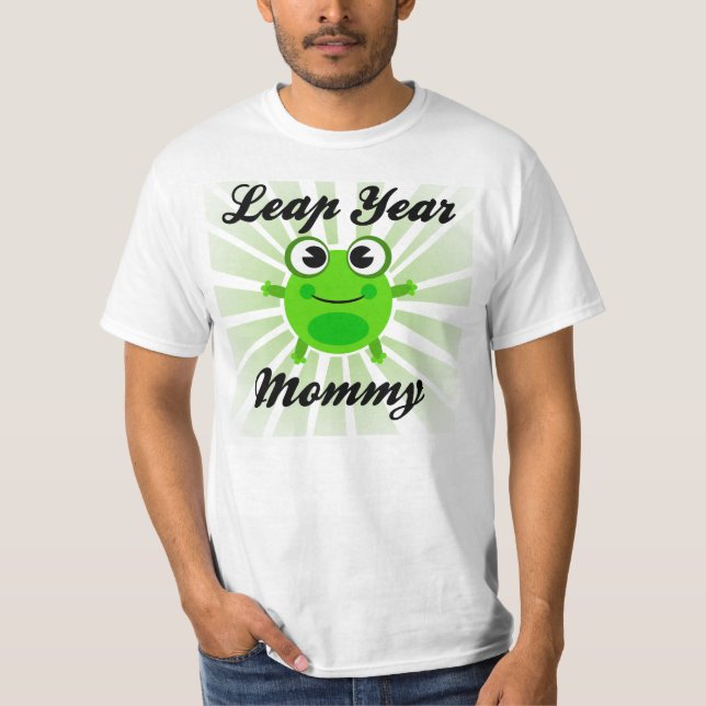 Schaltjahr-Mama, niedlicher grüner Frosch-T - T-Shirt (Vorderseite)