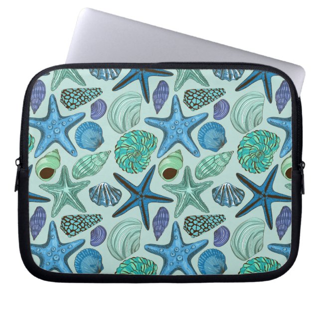 Schatten der blauen Seashells und des Laptopschutzhülle (Vorderseite)