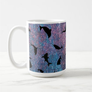 Schattenfisch Hai Wal auf Farbverlauf Galaxie    Kaffeetasse