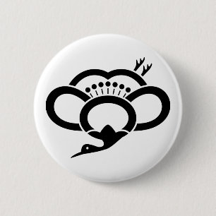 Schattenförmige kranichförmige Ume-Blüte Button