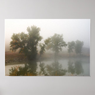 Schattensee im Mist Poster