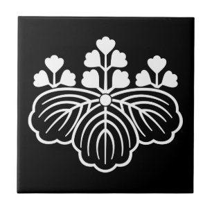 Schattiger Blauglockenbaum mit 5&3 Blüten Fliese