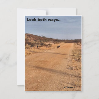 Schauen Sie in beide Richtungen. Postkarte