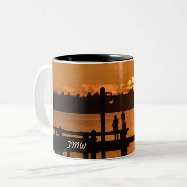 Schauen Sie sich den Sonnenuntergang am See an Zweifarbige Tasse (Vorderseite Links)