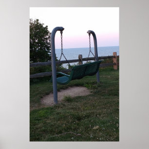 Schaukel mit Blick auf den See Poster