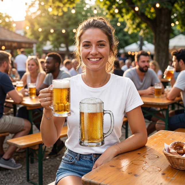 Schäumender kalter Bierkrug Trinker T-Shirt (Von Creator hochgeladen)