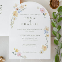 Schicke Boho-Pastell-Wildblumen-Hochzeit im Frühli