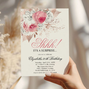 Schicke rosa und weiße Floral Surprise Geburtstags Einladung