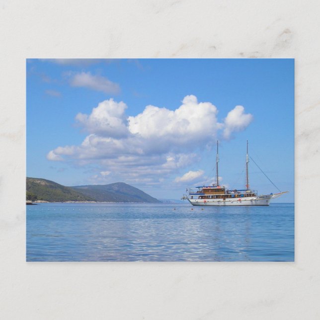 Schiff an der Küste von Hvar, Kroatien Postkarte (Vorderseite)