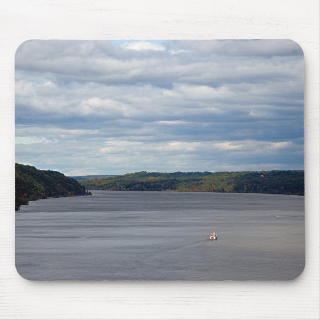 Schifffahrt auf dem Hudson River Mousepad (Vorne)