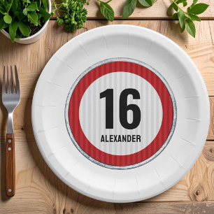 Schild für die Geschwindigkeitsbegrenzung zum 16. Pappteller