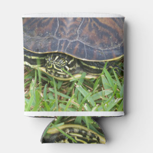 Schildkröte pinkelt aus der Muschel Dosenkühler
