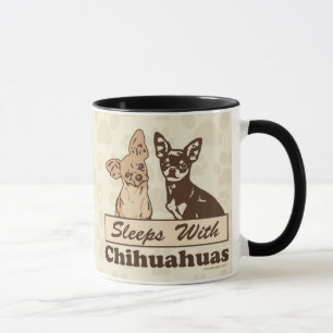 Schlaf mit Chihuahuas-niedlichem Hund Tasse
