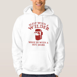 Schlaf mit einem Schweißer. Weck mit einem Hot Spa Hoodie