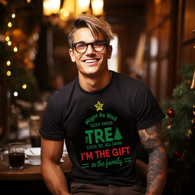 Schlaf unter dem Baum Ich bin ein Geschenk T - Shi T-Shirt (Von Creator hochgeladen)