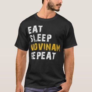Schlaf vovinam essen T-Shirt