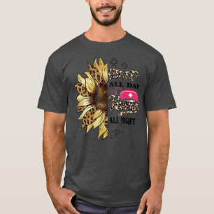 Schlafen Ganztägige Kinderkrankenversorgung T-Shirt