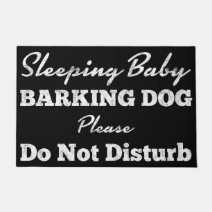 Schlafenbaby-Abstreifenhund stören nicht Fußmatt Fußmatte