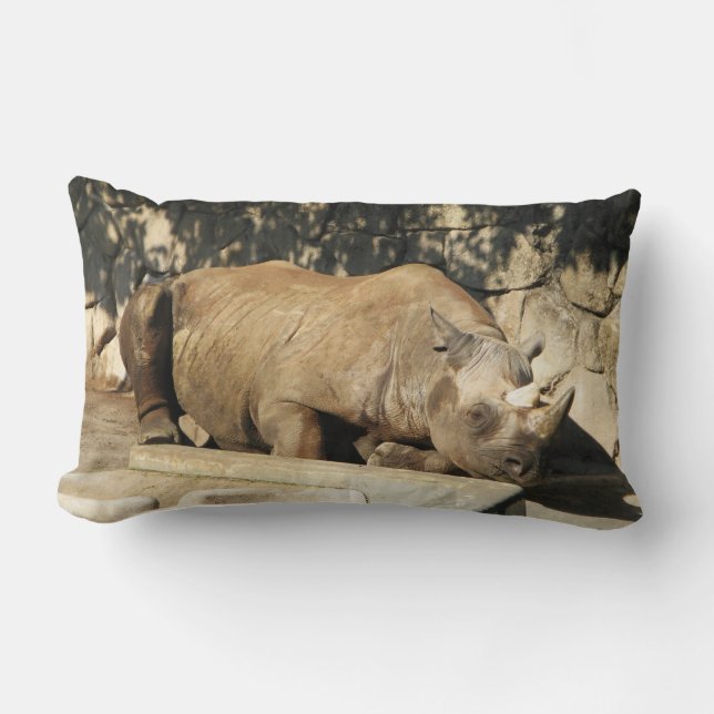 Schlafende Rhino Lendenkissen (Vorderseite)