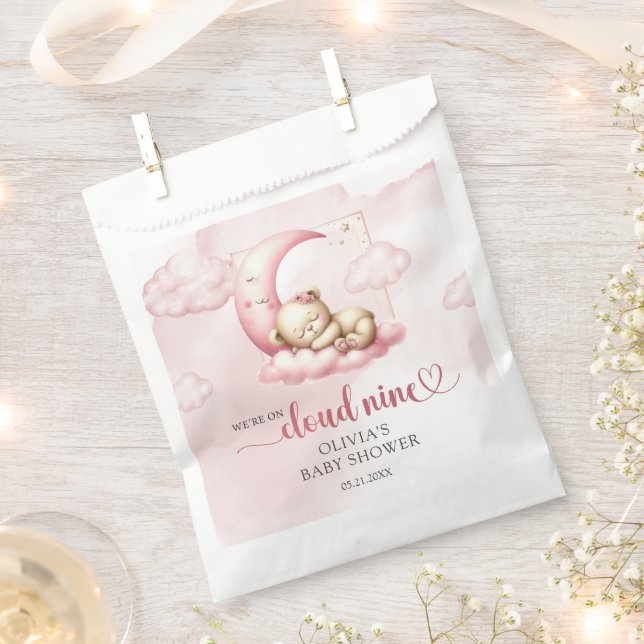 Schlafende Teddy Bär auf Wolke neun rosa Mädchen Geschenktütchen (Ausgeschnitten)