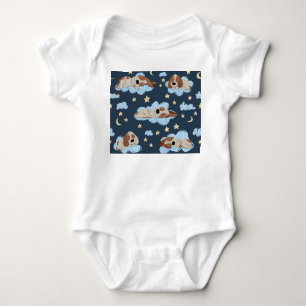Schlafende Welpen: gutes Nachtmuster Baby Strampler