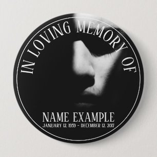 Schlafgesicht im Halbschatten Button