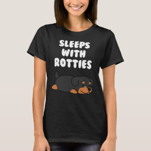 Schlafplätze mit Rottweilern T-Shirt