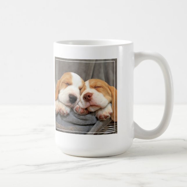Schläfrige Welpen Kaffeetasse (Rechts)