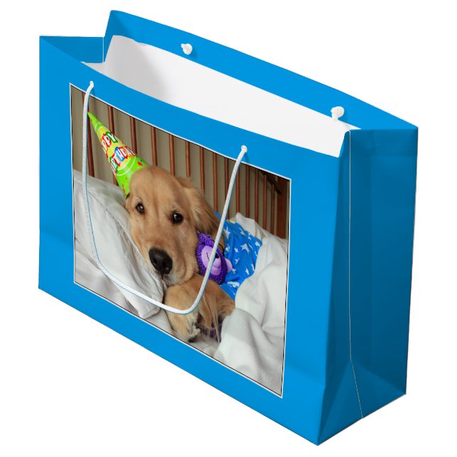 Schläfriges golden retriever im Pyjama-Geburtstag Große Geschenktüte (Vorderseite Schrägansicht)