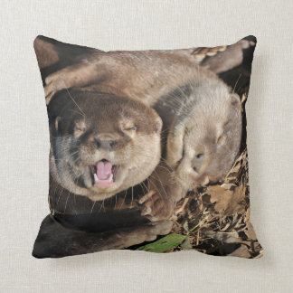 Schläfriges Otter-Foto Kissen