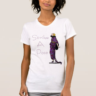 Schlagen Sie eine Pose T-Shirt