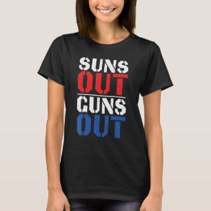 Schlägt die Waffen aus der 4. Juli-Bodybuilding T-Shirt