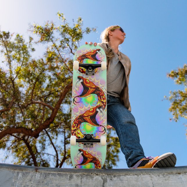 Schlangenangriff Psychedelische surreale Kunst Skateboard (Außenbereich 1)