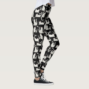 Schlechte Katzen klopfen vorbei, weiße Katzen auf Leggings