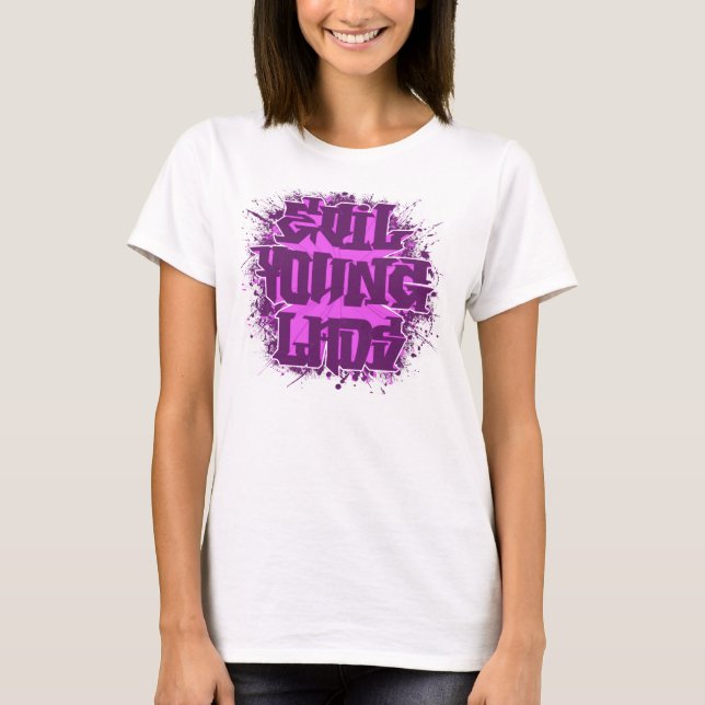 Schlechter junger junge MännerMeanie Purp ein Rosa T-Shirt (Vorderseite)