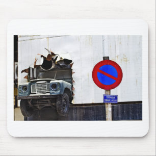 Schlechtes Parken durch Wand Mousepad