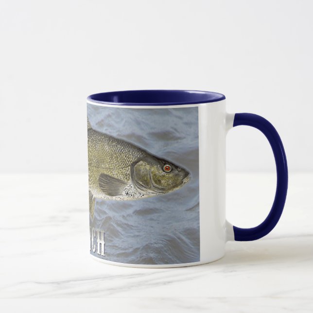 Schleie-Frischwasserfische, mit Wasser-Hintergrund Tasse (Rechts)